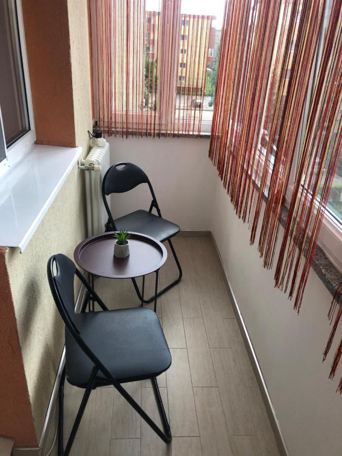 Denis Apartament ทูร์ดา ภายนอก รูปภาพ